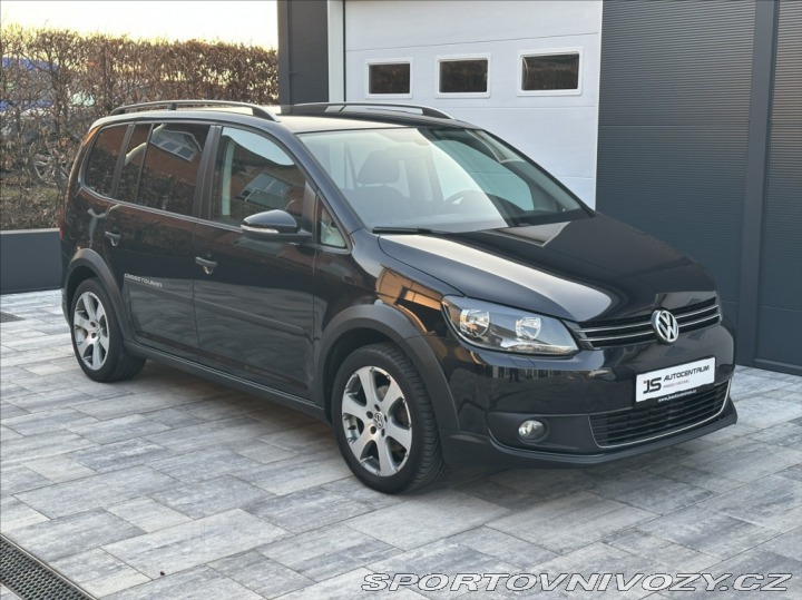 Volkswagen Ostatní modely Touran 1,4 TSI 140PS  Cross 2011