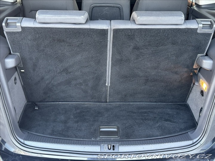 Volkswagen Ostatní modely Touran 1,4 TSI 140PS  Cross 2011