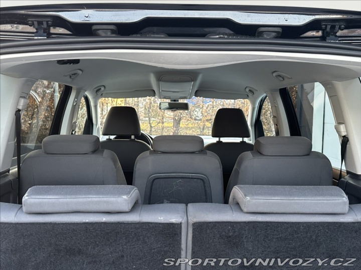 Volkswagen Ostatní modely Touran 1,4 TSI 140PS  Cross 2011