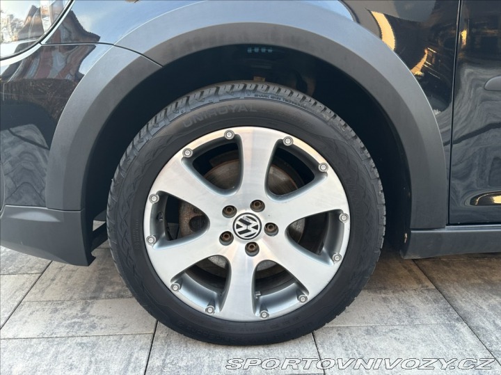 Volkswagen Ostatní modely Touran 1,4 TSI 140PS  Cross 2011
