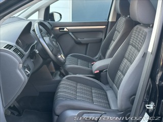 Volkswagen Ostatní modely Touran 1,4 TSI 140PS  Cross 2011
