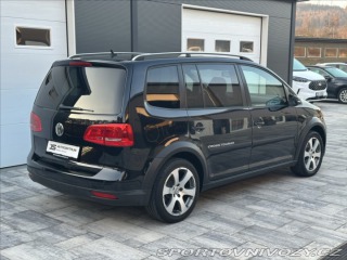 Volkswagen Ostatní modely Touran 1,4 TSI 140PS  Cross 2011