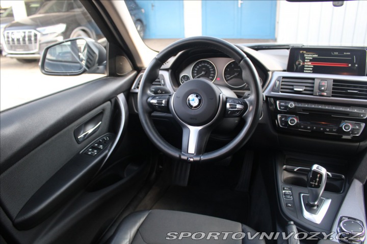 BMW 3 320d 140kW SPORTLINE+ZÁRU 2015