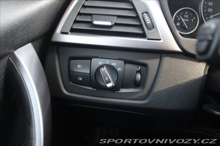 BMW 3 2,0 320d 140kW SPORTLINE+ 2015