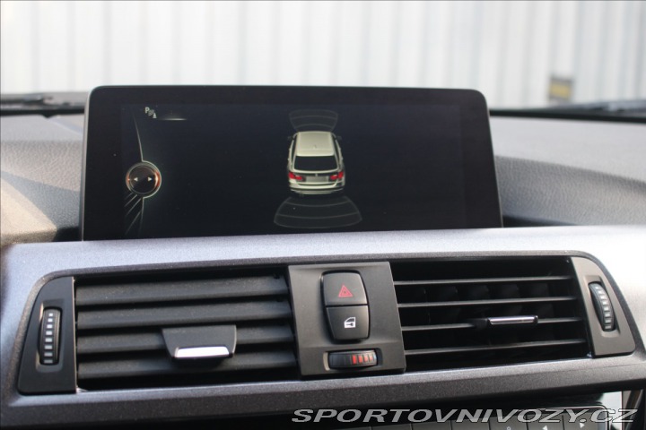 BMW 3 320d 140kW SPORTLINE+ZÁRU 2015