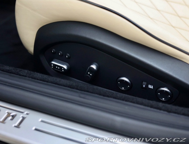 Ferrari Ostatní modely California T 3.9 V8 , Kamera, komplet 2016