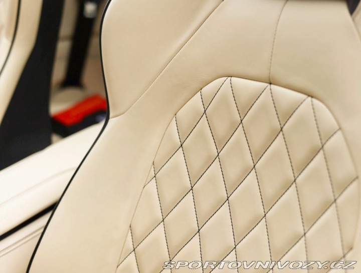 Ferrari Ostatní modely California T 3.9 V8 , Kamera, komplet 2016