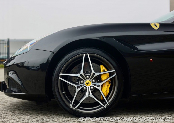Ferrari Ostatní modely California T 3.9 V8 , Kamera, komplet 2016