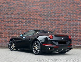 Ferrari Ostatní modely California T  3.9 V8 , Kamera, komplet 2016