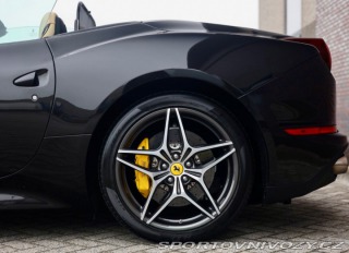 Ferrari Ostatní modely California T  3.9 V8 , Kamera, komplet 2016