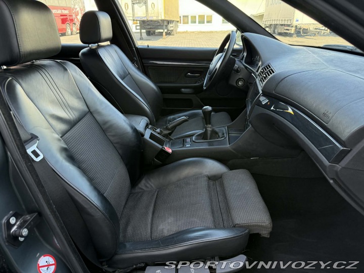 BMW 5 BMW E39 520i 6 válec 2003