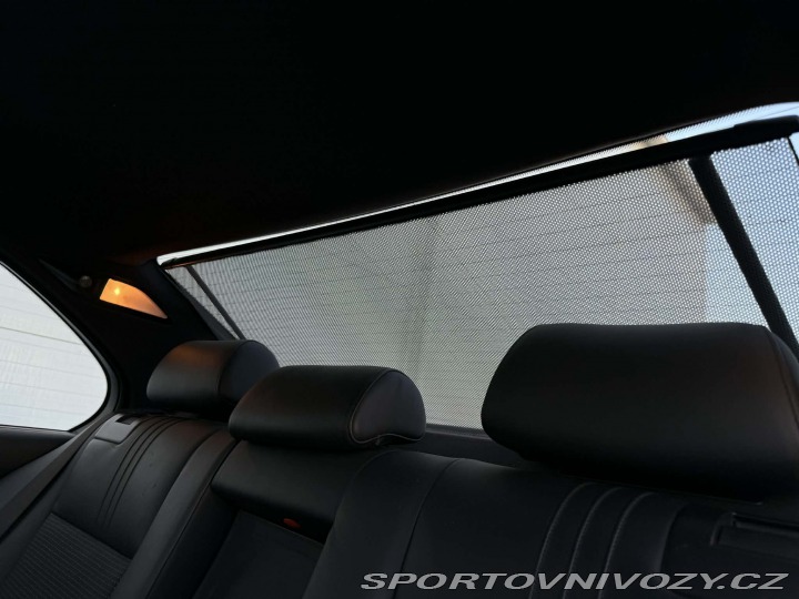 BMW 5 BMW E39 520i 6 válec 2003