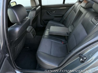 BMW 3 BMW E39 320i 6 válec 2003