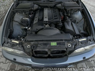 BMW 3 BMW E39 320i 6 válec 2003