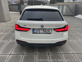 BMW 5 540i touring, záruka 2/27 2022