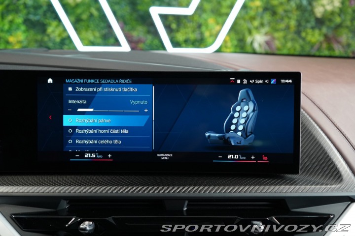 BMW XM 480kW*HUD*DRIVERS*TAŽNÉ 2023