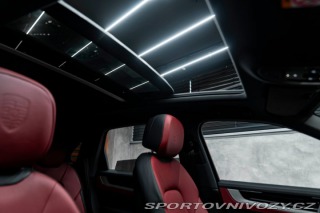 Porsche Cayenne PANO, HD-MATRIX, INNO, VÝ 2025