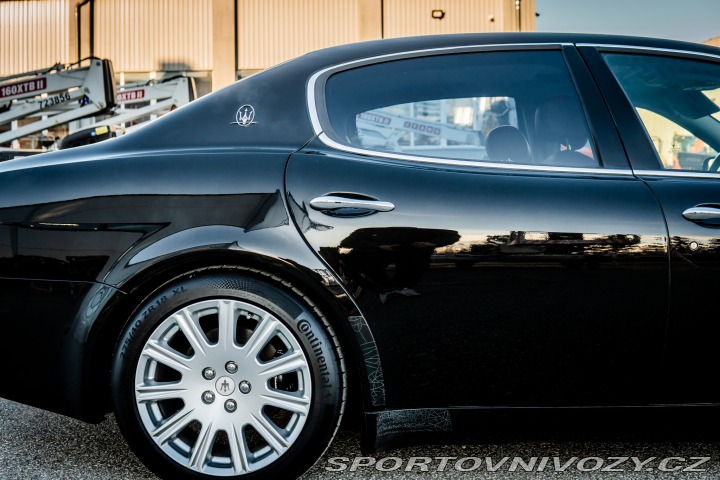 Maserati Quattroporte V MQP krásné 64 tkm naj 2006
