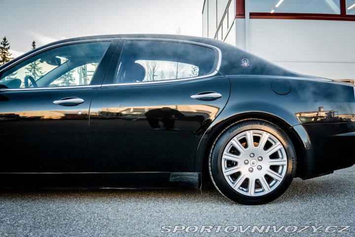 Maserati Quattroporte V MQP krásné 64 tkm naj 2006