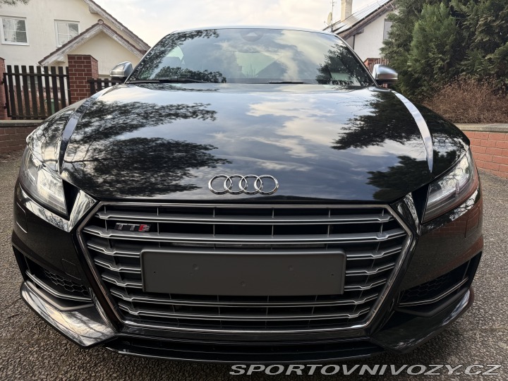 Audi TT TTS 2015