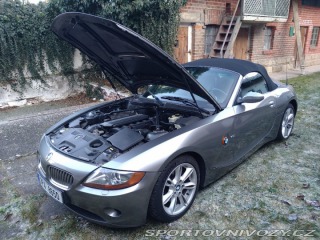 BMW Z4  2003