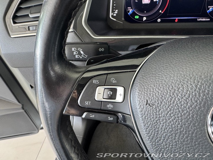 Volkswagen Ostatní modely Tiguan Allspace 2,0TDI 4M*176kW*Webasto*H 2019