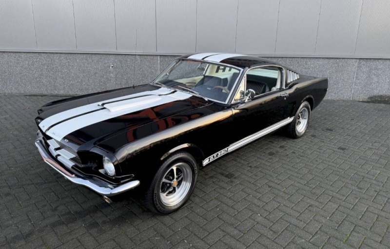 Ford Mustang Fastback