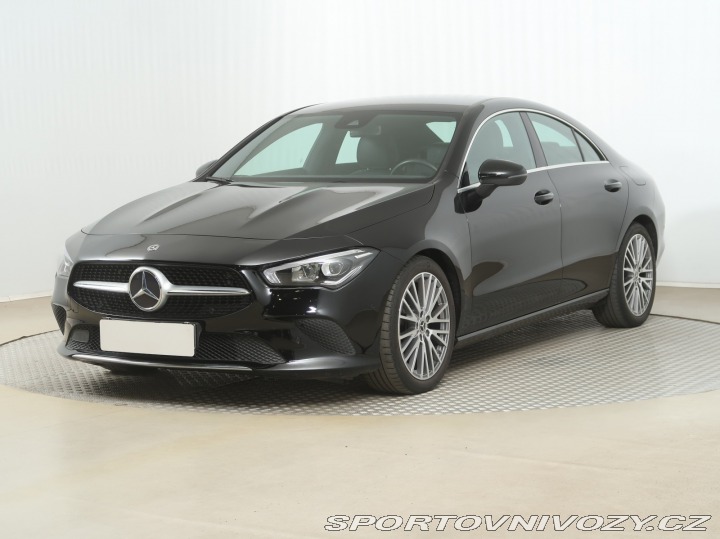 Mercedes-Benz CLA AMG Paket 180 2021