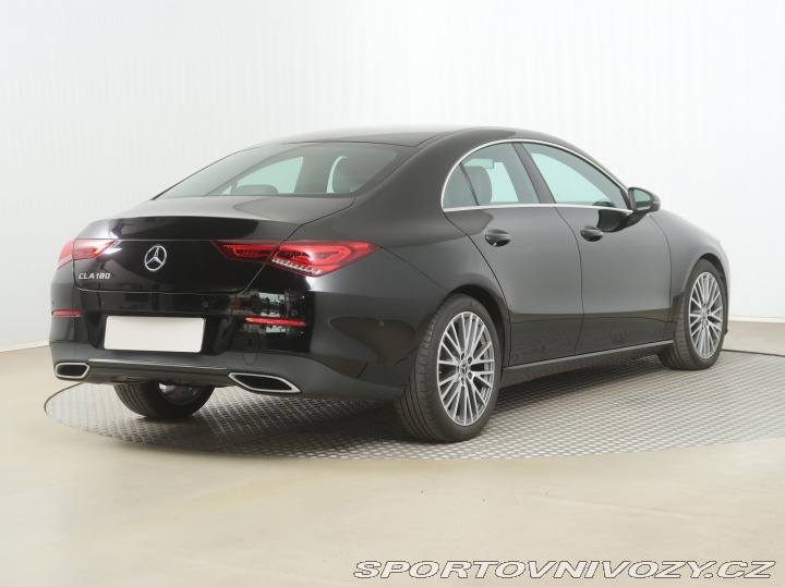Mercedes-Benz CLA AMG Paket 180 2021