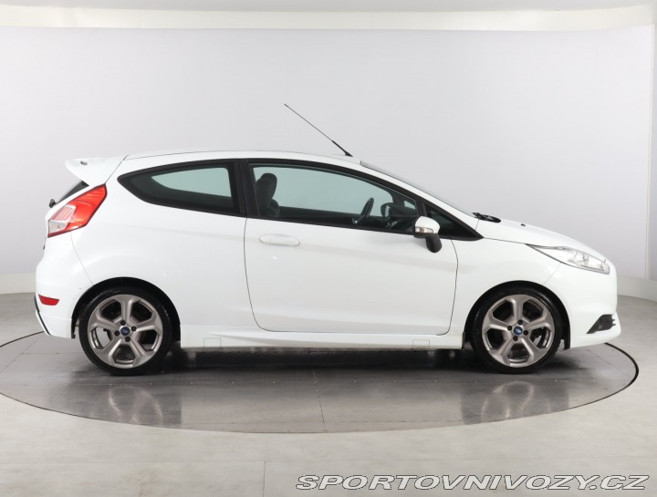 Ford Fiesta ST ST 2015