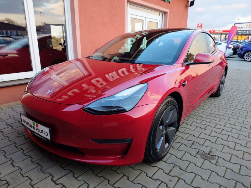 Tesla Model 3 Long Range Dual Motor 366