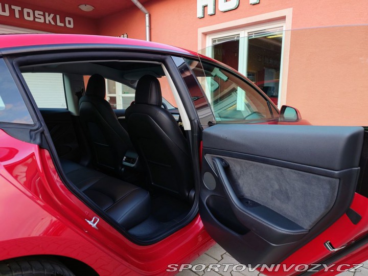 Tesla Model 3 Long Range Dual Motor 366 2021