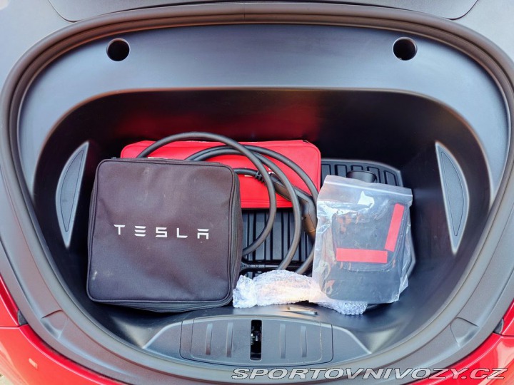 Tesla Model 3 Long Range Dual Motor 366 2021