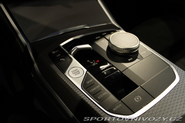 BMW 3 320d xDrive M Sport DAPro 2025