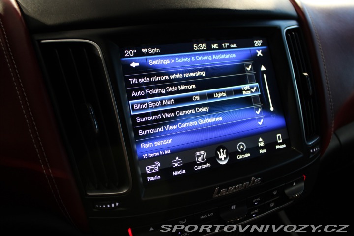 Maserati Levante SQ4 GranLusso ACC/Pano/B& 2017