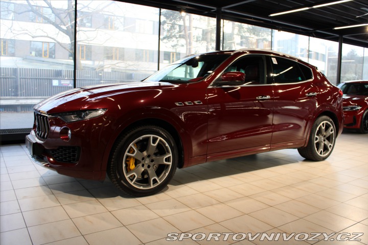 Maserati Levante SQ4 GranLusso ACC/Pano/B& 2017