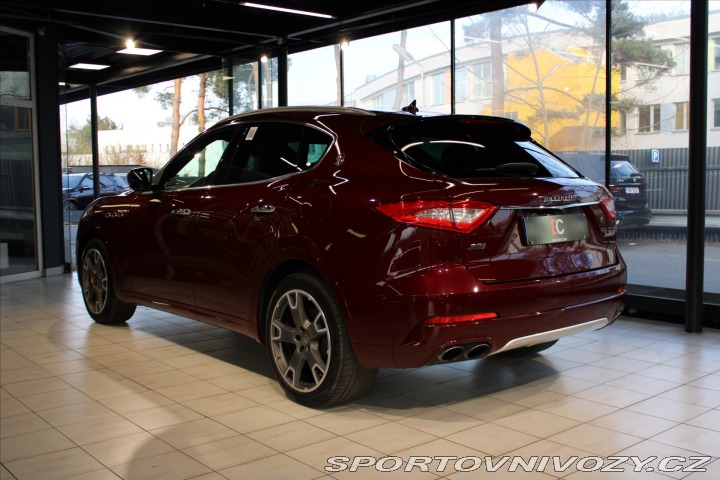Maserati Levante SQ4 GranLusso ACC/Pano/B& 2017