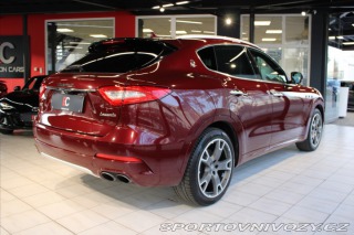 Maserati Levante SQ4 GranLusso ACC/Pano/B& 2017