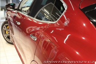 Maserati Levante SQ4 GranLusso ACC/Pano/B& 2017