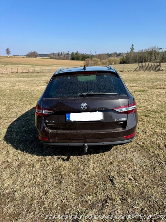 Škoda Superb 2,0 III Combi 4x4 1800