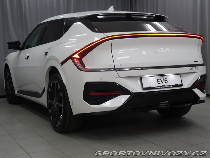 Kia EV6 GT-line - K odběru IHNED 2026
