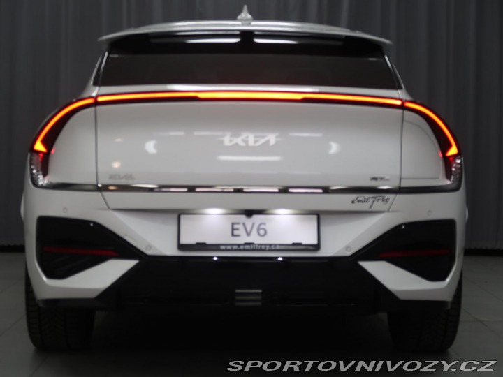 Kia EV6 GT-line - K odběru IHNED 2026
