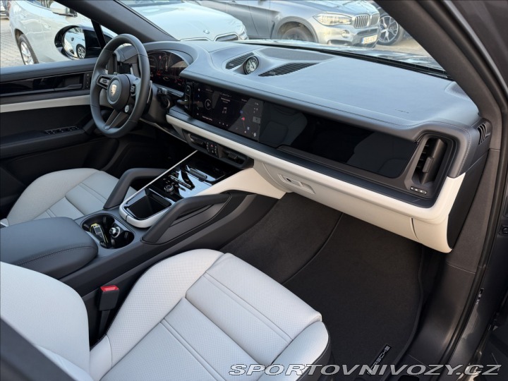 Porsche Cayenne E3 II Coupe Black Edition 2026