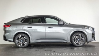 BMW iX2 xDrive30 2024