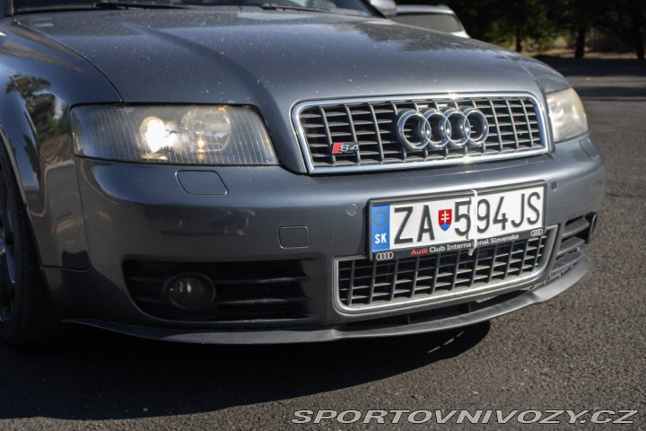 Audi S4 4.2 / V8 / 253kW / M6 / 2004