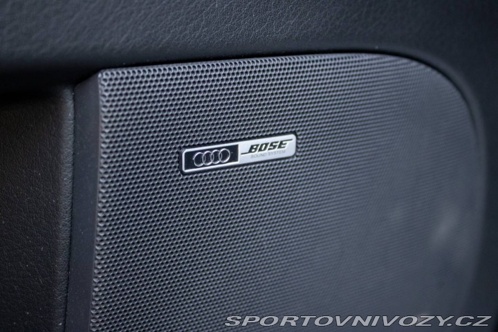 Audi S4 4.2 / V8 / 253kW / M6 / 2004