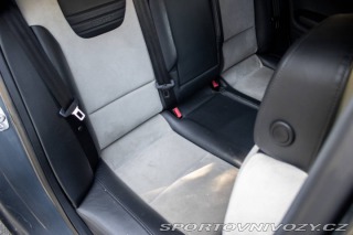 Audi S4 4.2 / V8 / 253kW / M6 / 2004