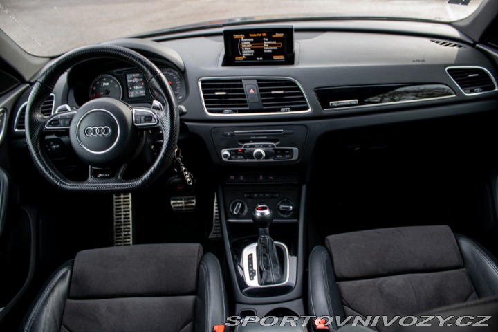 Audi RS Q3 2.5 TFSI 250 kW, S tron 2016