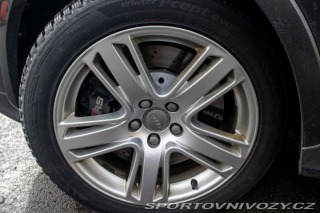 Audi RS Q3 2.5 TFSI 250 kW,  S tron 2016