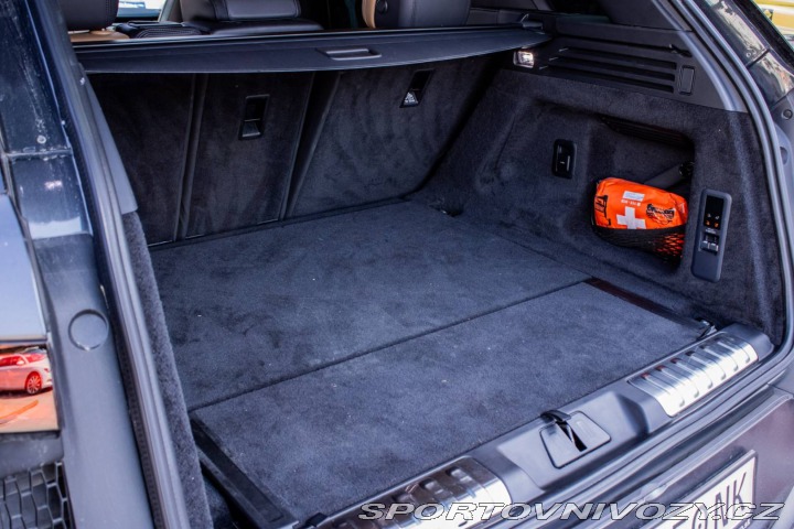 Ostatní značky Ostatní modely Land Rover Range Rover Sport 3.0 PHEV Dynamic SE AWD 2025